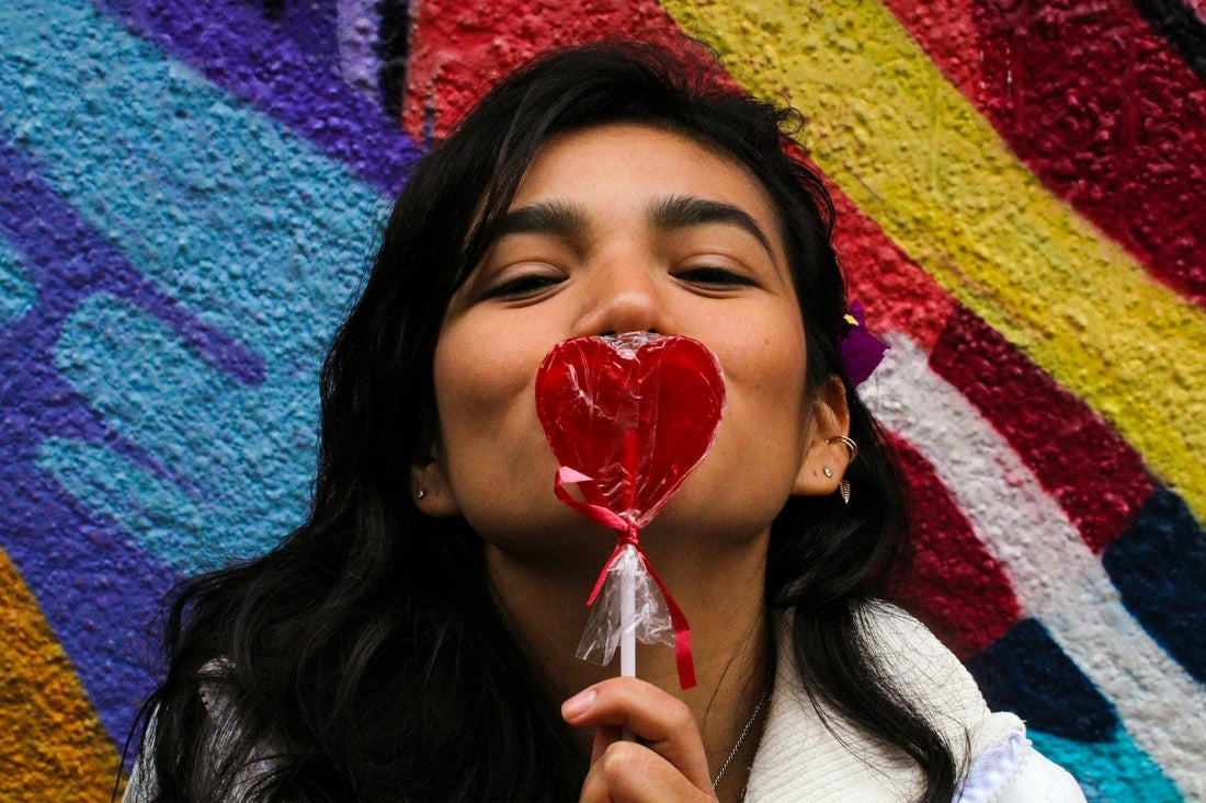 Why Handcrafted Lollipops Make the Perfect Party Favors