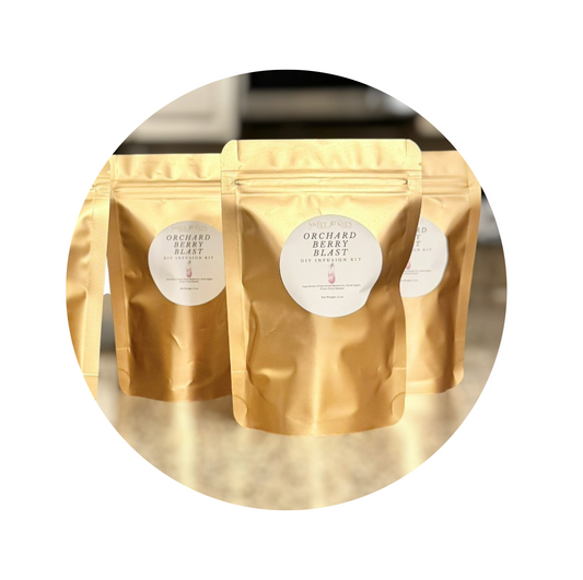 Mini favor bags of cocktail infusion kits