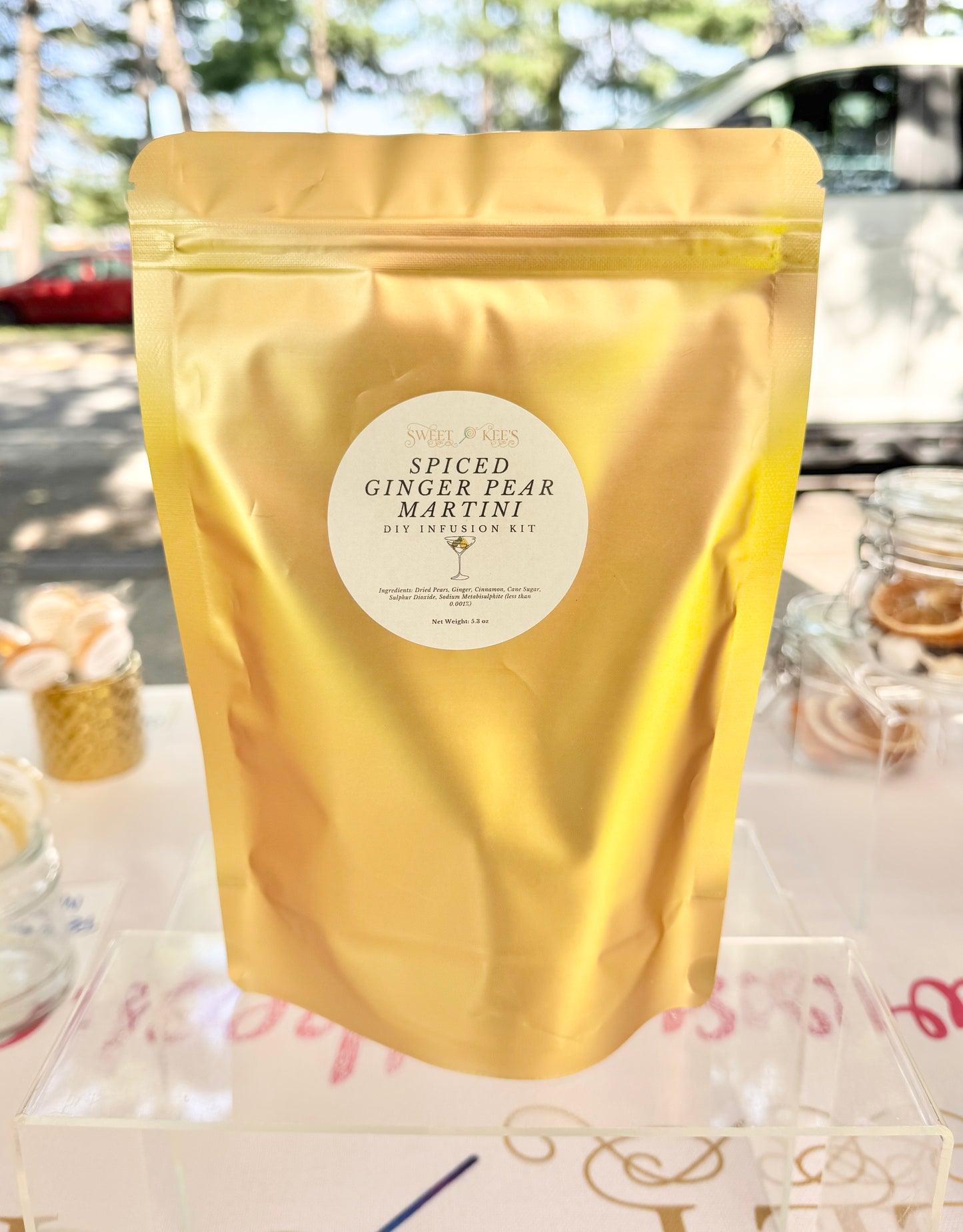 Infusion Bag 2pk with ingredients to infuse Spiced Ginger Pear Martini when vodka or gin is added